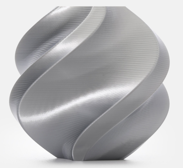 Décoration Ailée Dorée à Suspendre – Boule Magique en Impression 3D